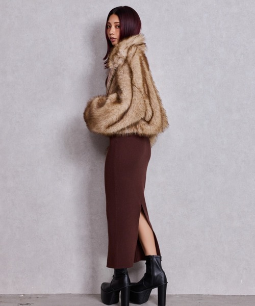 ルネ♡エコファー　ショートコート 富岡佳子さんがまとう「MACKINTOSH」エコファーショートコート | Web