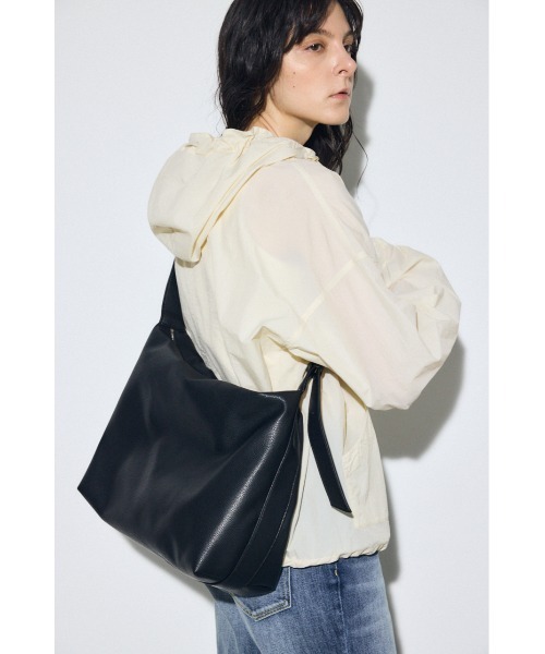 〜 蒼様 〜AZUL BY MOUSSY トートバッグ AZUL BY MOUSSY（アズールバイマウジー） トートバッグ 「大人気