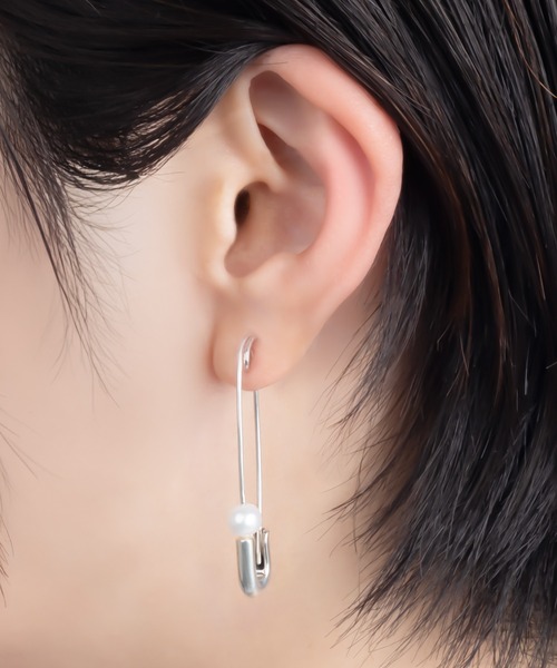 e.m. パール　ピアス e.m.（イーエム） ピアス セーフティーピンパールピアス/モチーフ