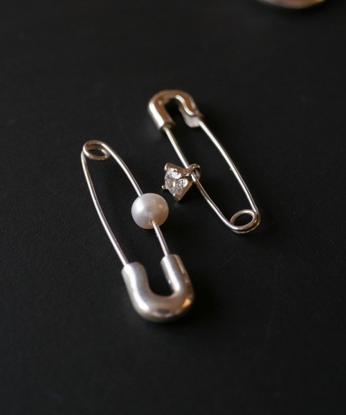 e.m.（イーエム） ピアス セーフティーピンパールピアス/モチーフ