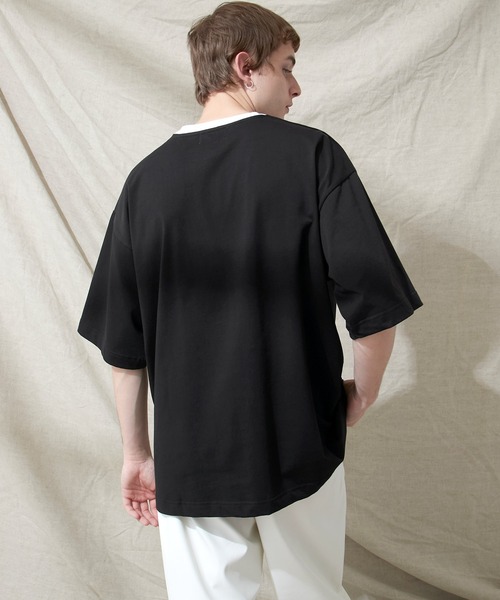 【新品未使用】LOEWE ショートオーバーサイズアナグラムTシャツ LOEWE（ロエベ）の「ショート オーバーサイズ アナグラム T