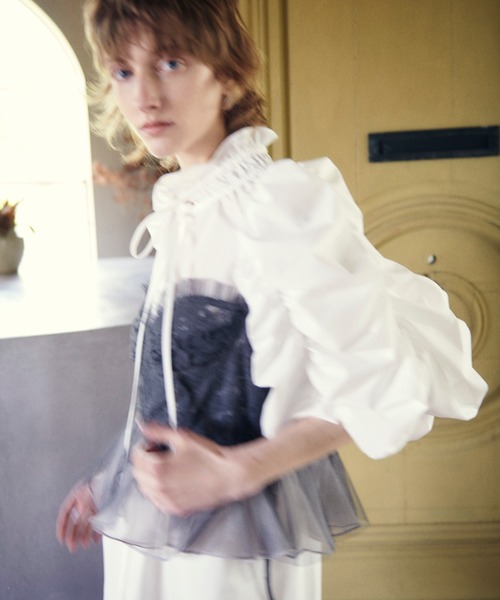 LA BELLE ETUDE（ラベルエチュード） ベスト ジレ 総レースペプラム