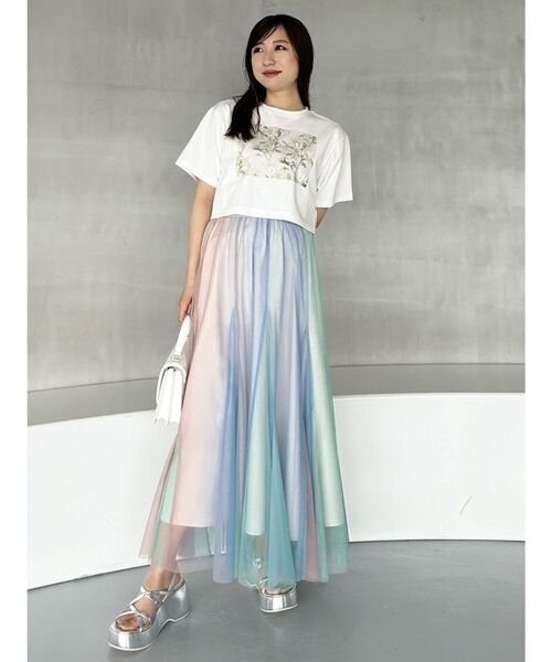 こじはる私服着用 MERCURYDUO ボリュームギャザースカート ホワイト こじはる私服着用 MERCURYDUO ボリュームギャザースカート ホワイト