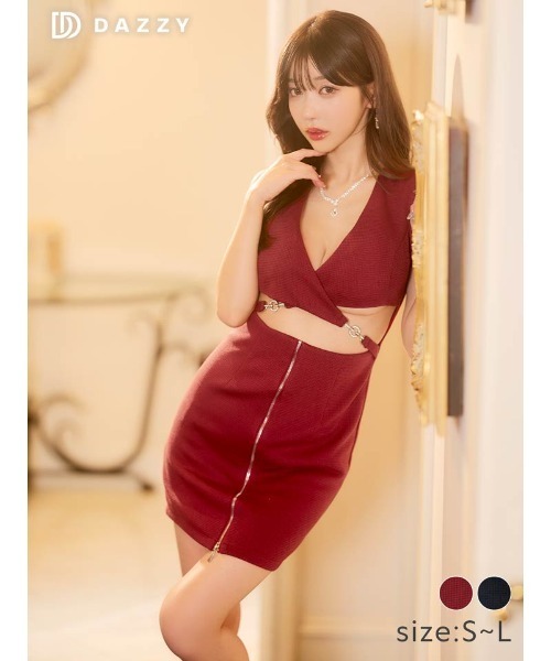 DAZZY ドレス 「魅惑のセクシードレス」大胆カットが視線を奪う