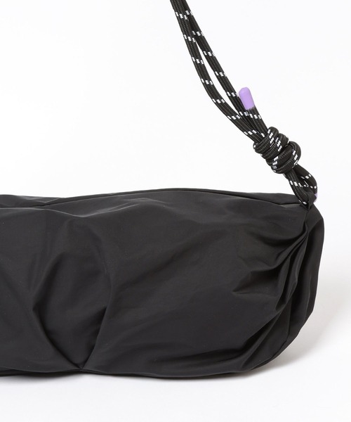 HEREIAM ショルダーバッグ バッグ 「HEREIAM」スポーティーZIP