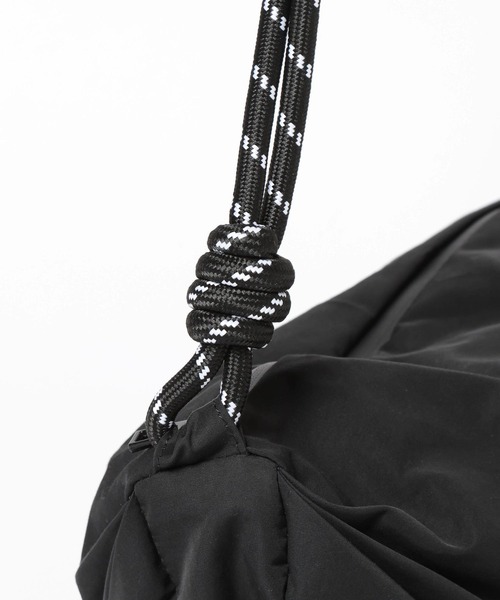 HEREIAM ショルダーバッグ バッグ 「HEREIAM」スポーティーZIP