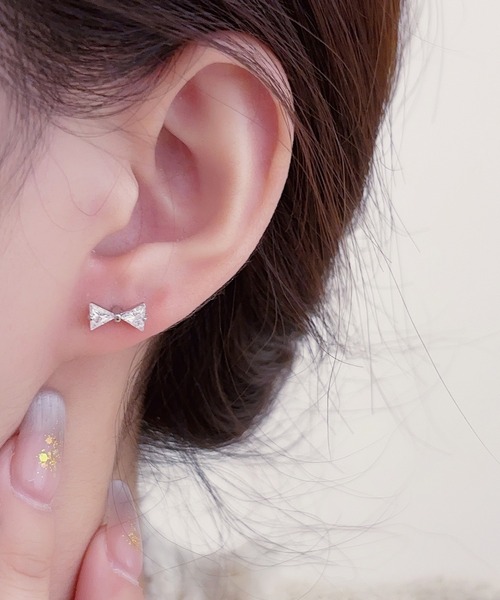 片耳用ピアス ストーンデザイン B.I.D. ピアス 「「片耳ピアス」ラインストーンデザインバーベルピアス