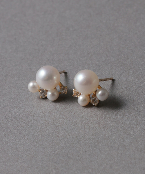 ピアス 6mmパール*ホワイトトパーズピアス K10（両耳） レディースの画像