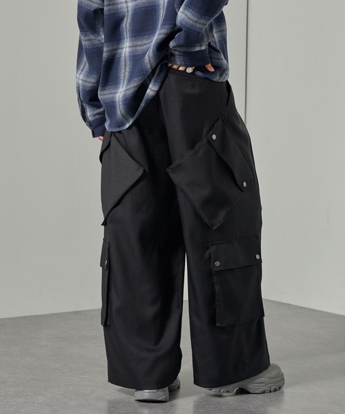 カーゴパンツ 「Alfred Alex」マルチポケットユーティリティワイド