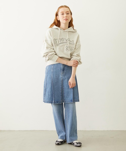 MILKFED.（ミルクフェド） パーカー STITCHED LOGO SHORT HOODIE