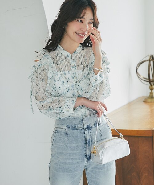 【早い者勝ち】 ラブティックボンボン チュールオープンショルダーブラウス La boutique Bonbon（ラブティックボンボン） ブラウス シャツ 「最強