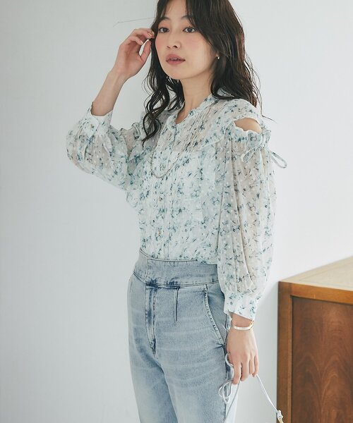 La boutique Bon Bon パフスリーブ 花柄ブラウス F Blooming girl 花柄で華やぐ | La boutique BonBon(ラブティック