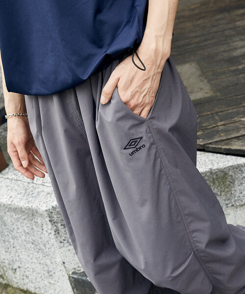 「UMBRO」 イージーパンツ MEDIUM ブラック メンズの画像