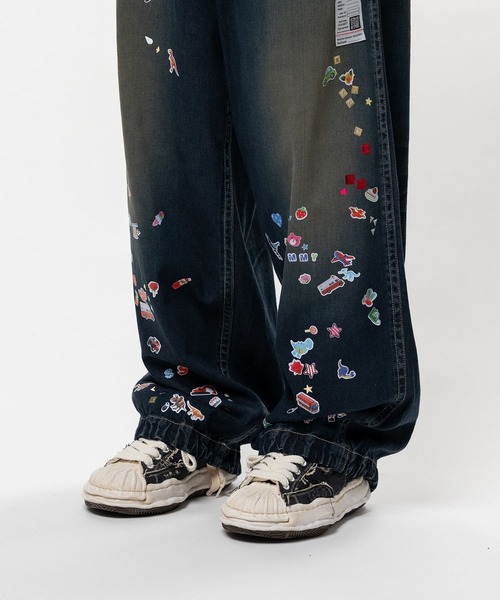ジーンズ 「MIHARAYASUHIRO/ミハラヤスヒロ」BAKER JEANS w STICKER メンズの画像