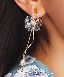 【耳元に華やぎを添える】DIOR ピアス IEDIT ピアス IEDIT 耳もとに華やぎを添える ポピーのイヤ