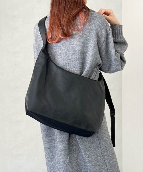 Per sist ence（パーシエンス） ショルダーバッグ バッグ フェイク