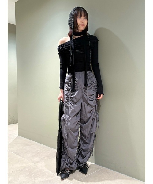 未使用タグ付き FURFUR リボンディテールカーゴパンツ FURFUR カーゴパンツ リボンディテールカーゴパンツ レディース