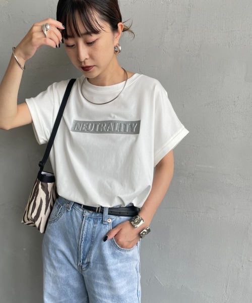 tシャツ 「MAISON DE L'ALLURE/メゾンドゥラリュール」 エンボス加工 BOXロゴTシャツ レディース