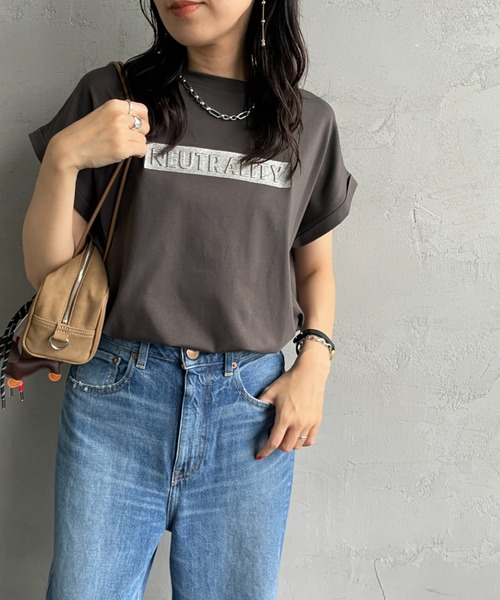 tシャツ 「MAISON DE L'ALLURE/メゾンドゥラリュール」 エンボス加工ロゴTシャツ レディース MAISON DE L'ALLURE tシャツ 「MAISON L'ALLURE/メゾンドゥラ