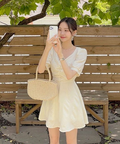 「SONA」 半袖ワンピース FREE ベージュ レディース_画像4