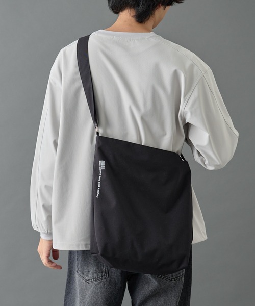 コバン レザーボディバッグ ミニ｜ワンショルダーバッグ｜撥水レザー