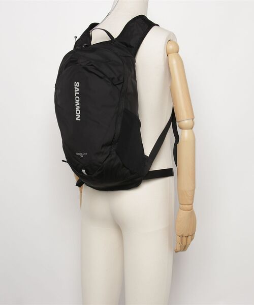 SALOMON TRAILBLAZER 10 バックパック　ブラック 男女兼用 SALOMON（サロモン） デイバック リュック 「SALOMON」TRAILBLAZER 10