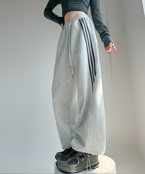 mush wear パンツ mushwear（マッシュウェア）の「サイドラインスウェットパンツ