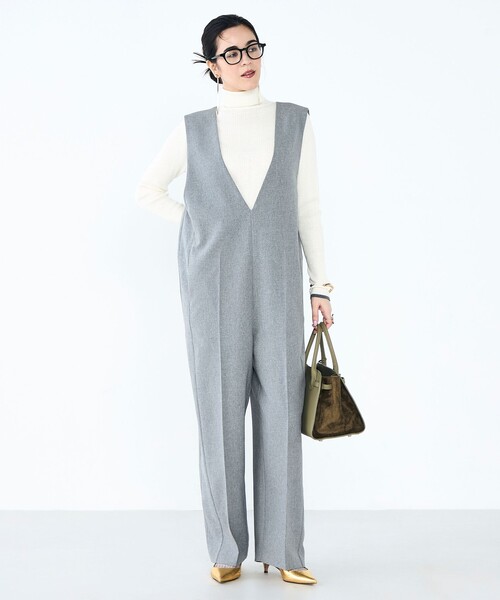 【お得セール】Heveライトグレー ノースリーブ Vネック オールインワン お得セール】Heveライトグレー ノースリーブ Vネック オールインワン