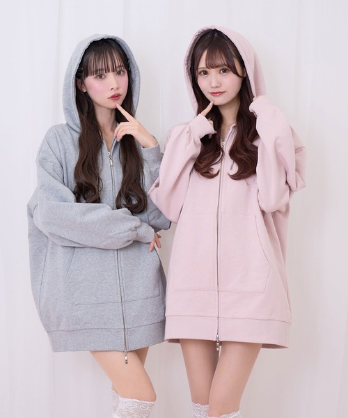 HONEY CINNAMON  ハニー シナモン　  ハーフジップ　パーカー Honey Cinnamon（ハニーシナモン）の「DEVILハーフジップパーカー