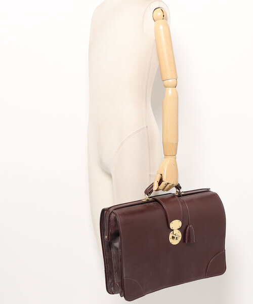 ビジネスバッグ LLOYD FOOTWEAR LLC/B4 (Frame Top) Chestnut Bridle Leather メンズの画像