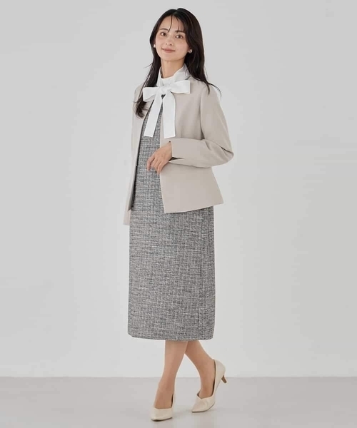 OＦUON a.v.v 入学式スーツ上下セット Mサイズ ☆新品タグ付き☆ a.v.v（アー・ヴェ・ヴェ） セレモニースーツ スーツ 入学式 入園式