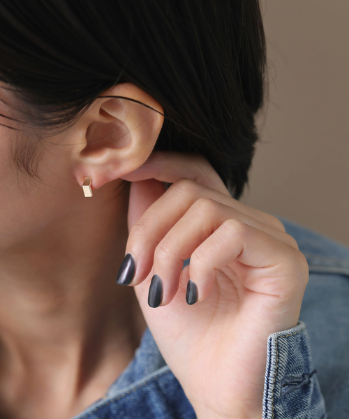 Lilas ピアス スモールベントピアス K10（両耳） レディース