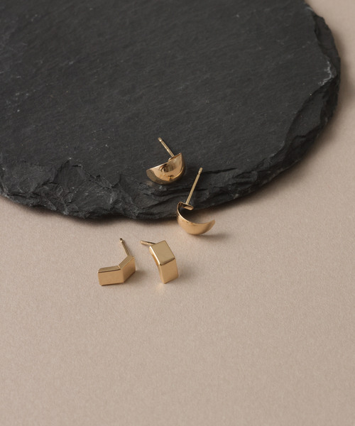 Lilas ピアス スモールベントピアス K10（両耳） レディース