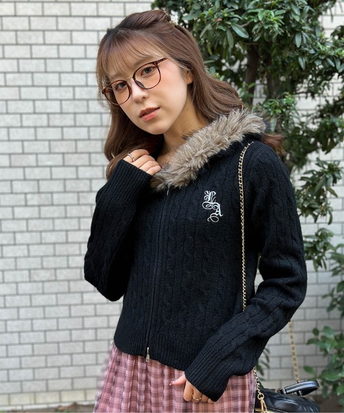 パーカー 「ケーブル編み×ファーフード」ダブルZIPニットパーカー