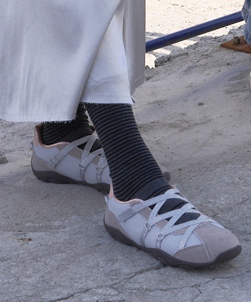 「ROCKFISH WEATHERWEAR」 ローカットスニーカー 24.0cm チャコール レディース_画像6