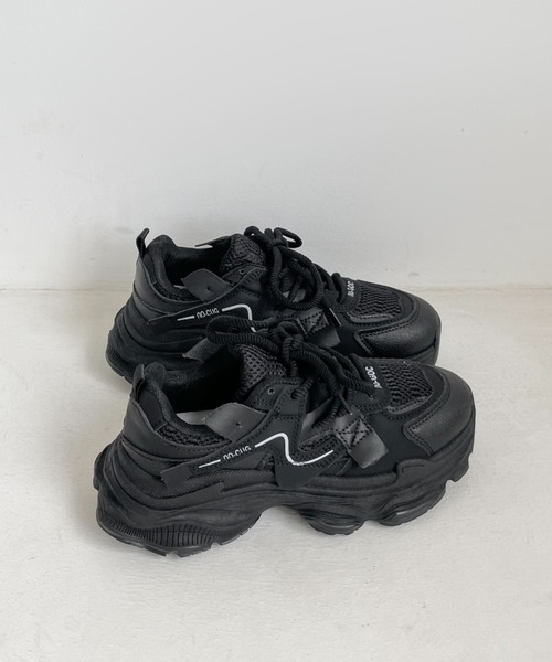Shoes in Closet（シュークロ） スニーカー 軽量 厚底 ファットシュー