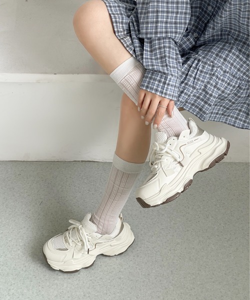 Shoes in Closet（シュークロ） スニーカー 軽量 厚底 ボリューム