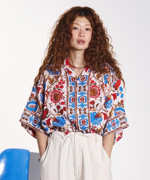 HLAADA ブラウス シャツ HLAADA for ROSEBUD/FLOWER PRINT SHORT
