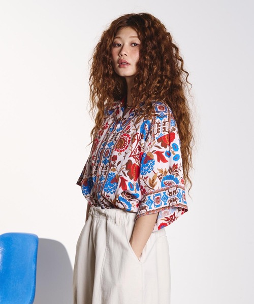 HLAADA ブラウス シャツ HLAADA for ROSEBUD/FLOWER PRINT SHORT