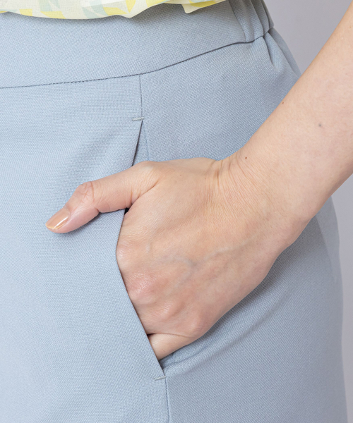 ナラカミーチェ　パンツ NARACAMICIE】パウダーツイルストレッチテーパードパンツ(1(M)9