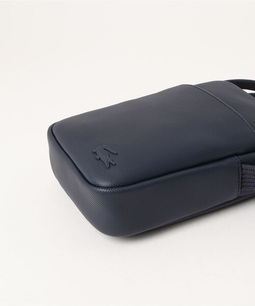 美品☆ラコステ☆ボディバッグ　ウエストポーチ　ショルダー　ネイビー　カメラバッグ LACOSTE ウエストポーチ 「LACOSTE」SLIM VERTICAL CAMERA BAG / MENS