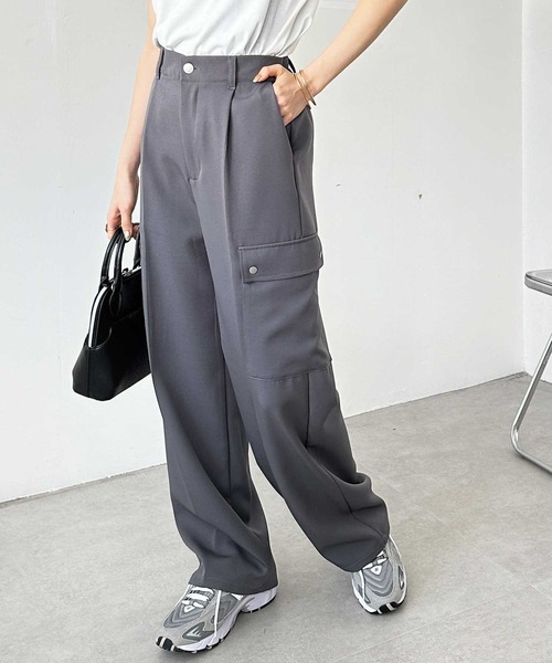 最終値下げ・美品⭐︎ダーリッチ♡カーゴレザーワイドストレートパンツ 新品タグ付き ダーリッチ カーゴレザーストレートパンツ ブラック M