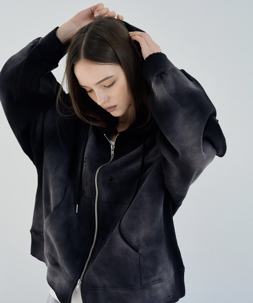 ELLUV パーカー 「ELLUV/エルヴ」ヴィンテージフェード＆ダメージ加工