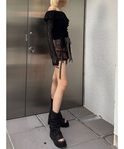 EMODA（エモダ） パンツ カーゴラップフェイクレザーショートパンツ
