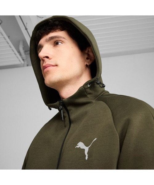Puma ジップアップジャケット カーキ色 Puma ジップアップジャケット