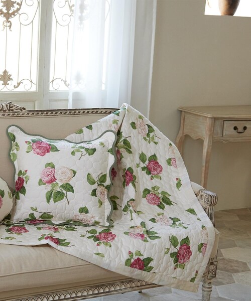 LAURA ASHLEY（ローラアシュレイ） ベッド 寝具 カミール柄 キルト