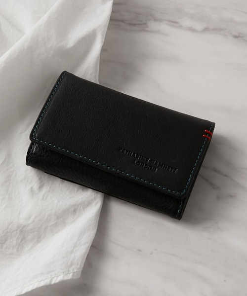 KATHARINE HAMNETT LONDON（キャサリンハムネットロンドン） パス