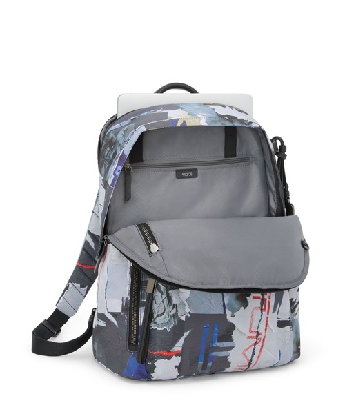 TUMI（トゥミ） デイバック リュック VOYAGEUR 「ホールジー」バック
