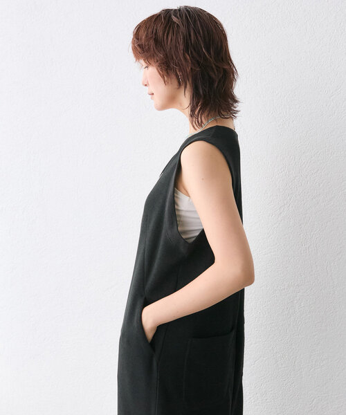 【新品未使用】RIVE DROITE リヴドロア サロペットベージュ　Free リヴドロワ RIVE DROITE ベルベットキャミサロペット （BK