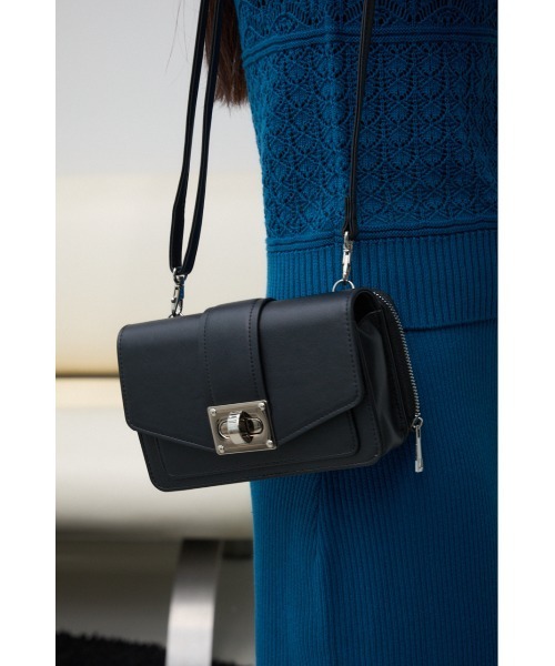 AZUL BY MOUSSY（アズールバイマウジー） ショルダーバッグ バッグ